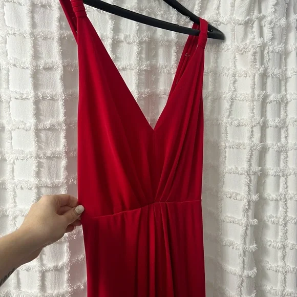 🔥 BCBG Max Azria Red Evening Gown - Picture 3 of 8